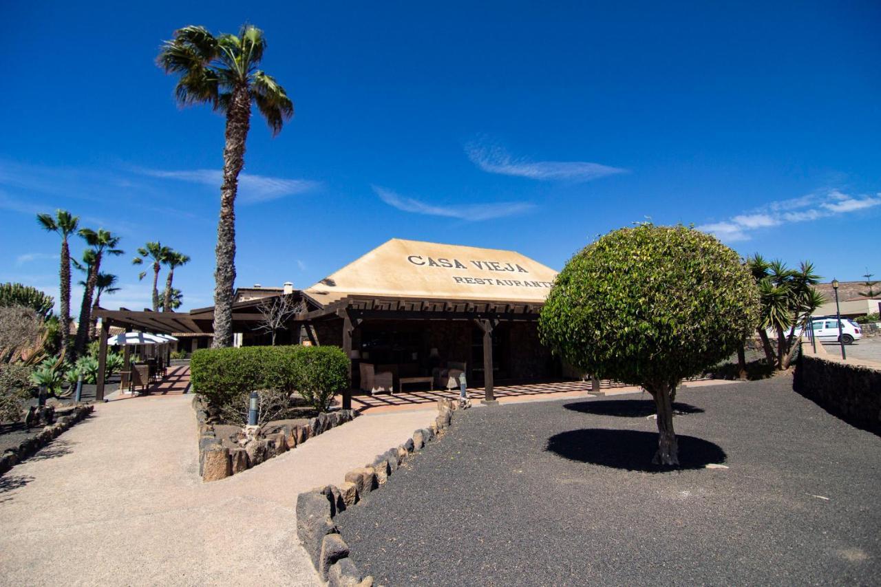 Villas Oasis Casa Vieja La Oliva Exterior photo